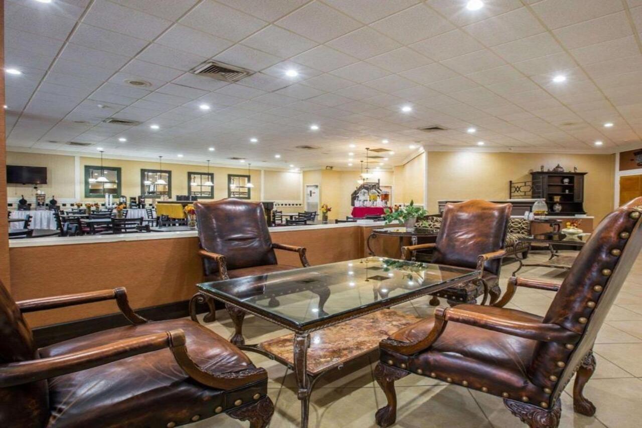 Clarion Inn Asheville Airport Φλέτσερ Εξωτερικό φωτογραφία