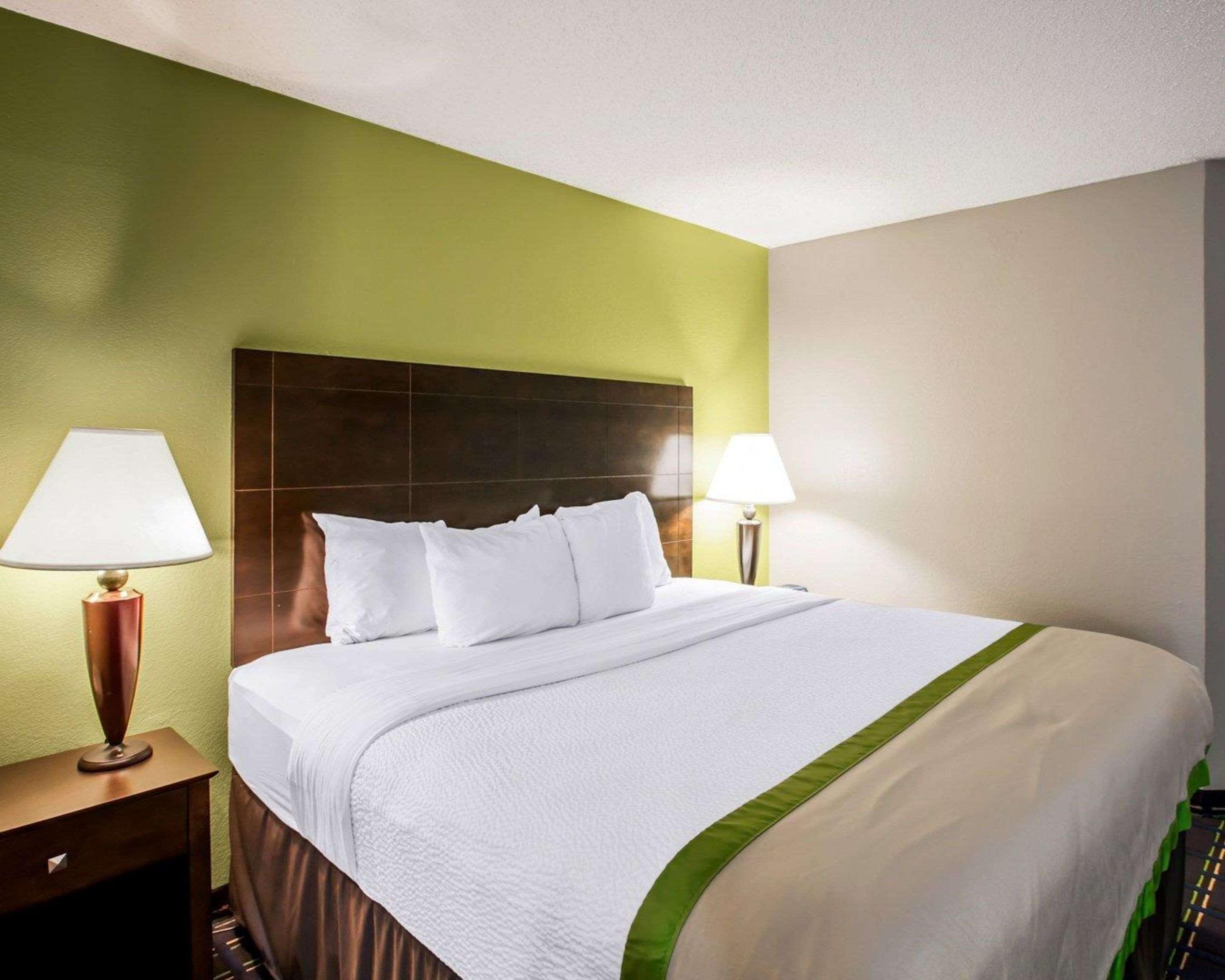 Clarion Inn Asheville Airport Φλέτσερ Εξωτερικό φωτογραφία