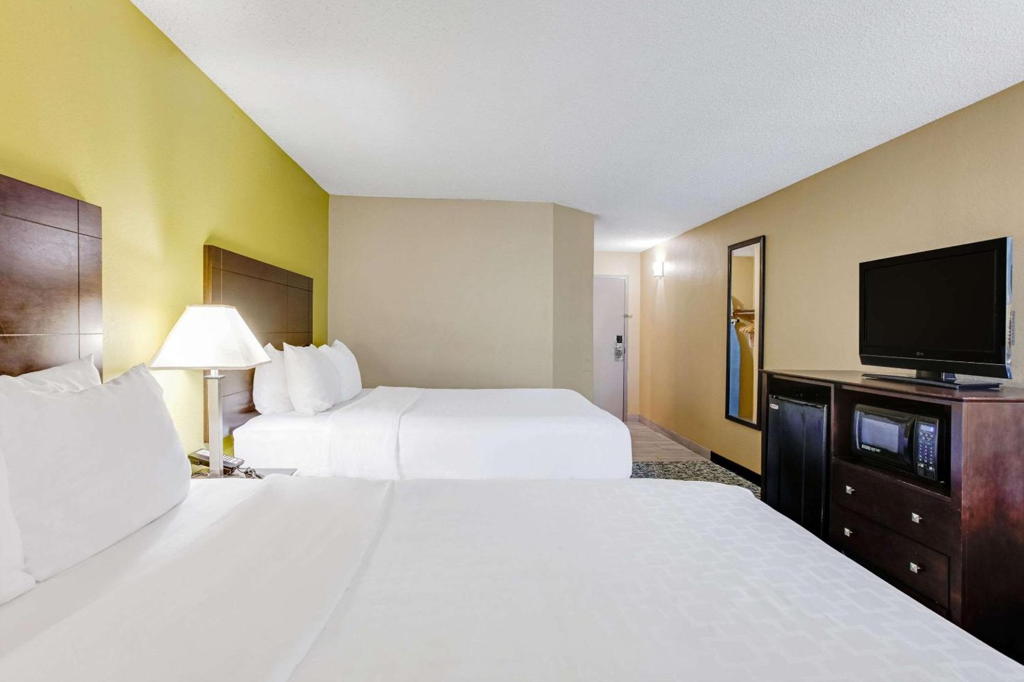Clarion Inn Asheville Airport Φλέτσερ Εξωτερικό φωτογραφία
